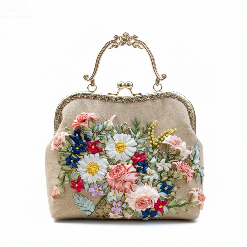 Vintage Floral Embroidered Handbag – Elegant Retro Purse with Metal Frame